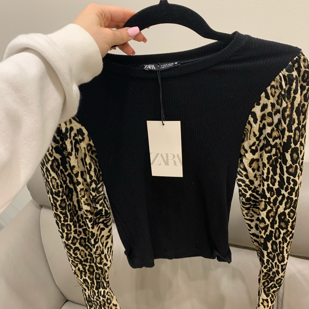 Women’s Zara black and animal print top